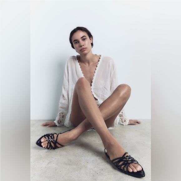 Zara Black Cross Strap Flat Sandals Size 8 - Picture 6 of 10